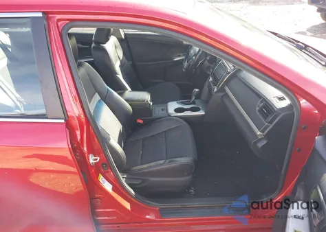 2012 Toyota Camry Se z USA, uszkodzony, nr VIN 4T1BF1FK3CU540473